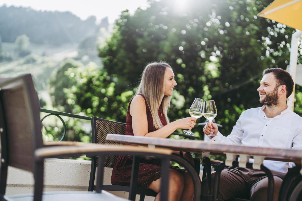 Gruener Baum Naturparkhotel & Schwarzwald-Restaurant Todtnau Ngoại thất bức ảnh