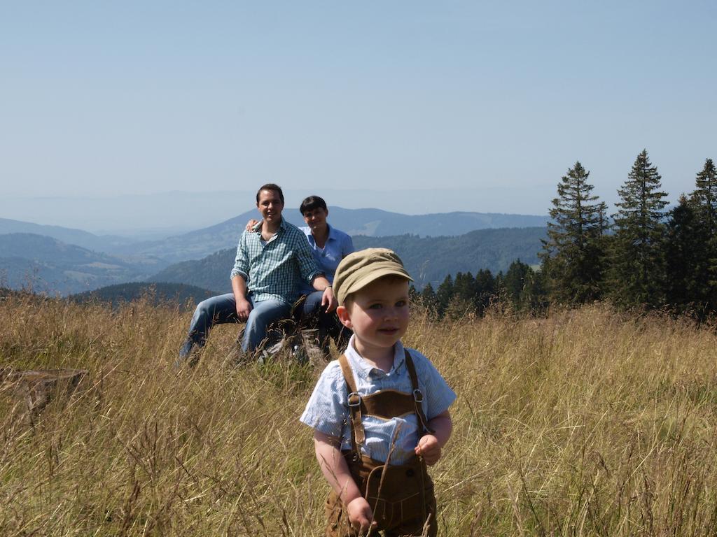 Gruener Baum Naturparkhotel & Schwarzwald-Restaurant Todtnau Ngoại thất bức ảnh