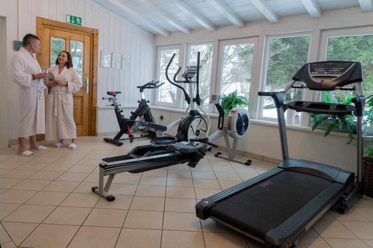 Gruener Baum Naturparkhotel & Schwarzwald-Restaurant Todtnau Ngoại thất bức ảnh